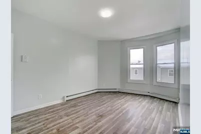 45 N 14th Street 8 #8, East Orange, NJ 07017 - Photo 11