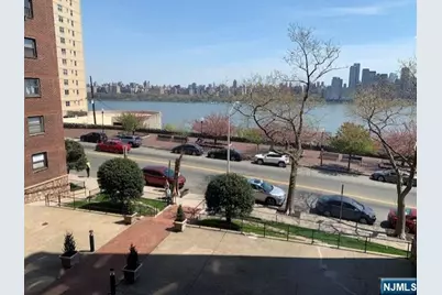 6515 Boulevard E 2 J #2 J, West New York, NJ 07093 - Photo 11