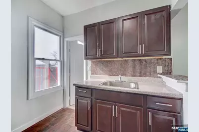 45 N 14th Street 7 #7, East Orange, NJ 07017 - Photo 11