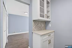 1314 Persimmon Ct, Mahwah, NJ 07430 - Photo 9