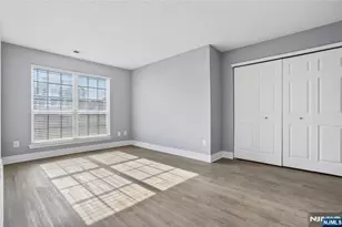 1314 Persimmon Ct, Mahwah, NJ 07430 - Photo 11