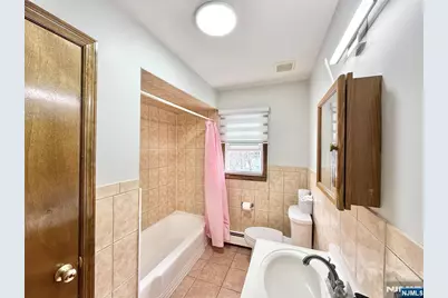 30 Cottage Place 2 #2, Garfield, NJ 07026 - Photo 7