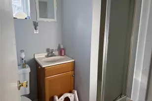 41 Stuyvesant Rd, Teaneck Township, NJ 07666 - Photo 21