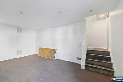 246 Matthews Drive 246 #246, Newark, NJ 07103 - Photo 35