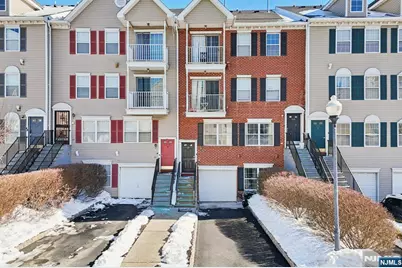 246 Matthews Drive 246 #246, Newark, NJ 07103 - Photo 7