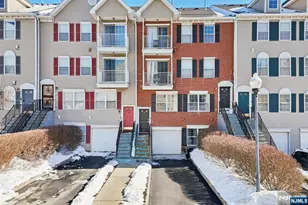 246 Matthews Dr 246, Newark, NJ 07103 - Photo 7