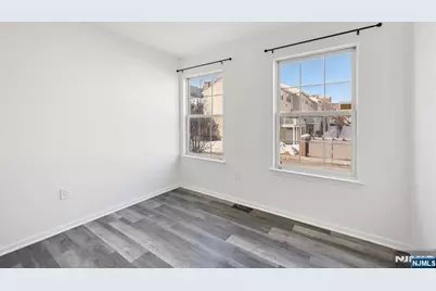 246 Matthews Drive 246 #246, Newark, NJ 07103 - Photo 33