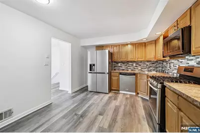 246 Matthews Drive 246 #246, Newark, NJ 07103 - Photo 19