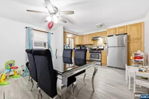 42 Bergen Blvd, Woodland Park, NJ 07424 - Photo 11