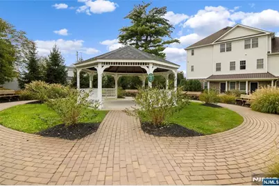 43 Elston Court 301 #301, Wanaque, NJ 07420 - Photo 13