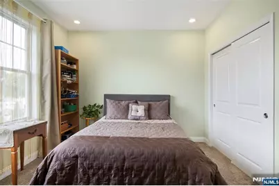 43 Elston Court 301 #301, Wanaque, NJ 07420 - Photo 9