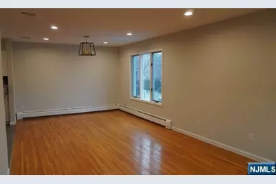 170 Washington Avenue B #B, Fort Lee, NJ 07024 - Photo 3
