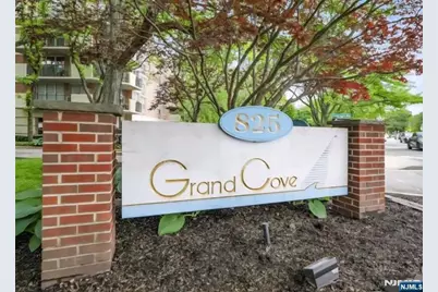 100 Grand Cove Way 3A #3A, Edgewater, NJ 07020 - Photo 23