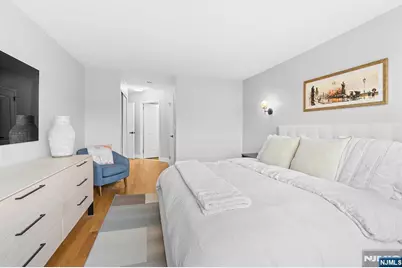 100 Grand Cove Way 3A #3A, Edgewater, NJ 07020 - Photo 11