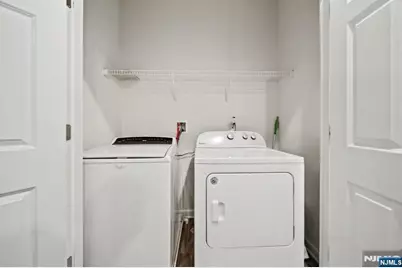 129 Truman Drive, Wood Ridge, NJ 07075 - Photo 33