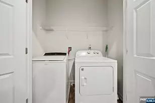 129 Truman Dr, Wood Ridge, NJ 07075 - Photo 33