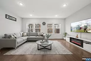 129 Truman Dr, Wood Ridge, NJ 07075 - Photo 1