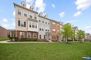 129 Truman Dr, Wood Ridge, NJ 07075 - Photo 3