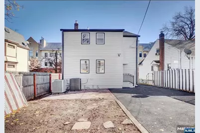 495 Clinton Street, East Orange, NJ 07018 - Photo 15