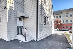 495 Clinton St, East Orange, NJ 07018 - Photo 13