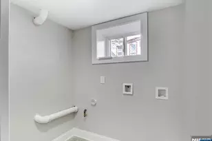 495 Clinton St, East Orange, NJ 07018 - Photo 11