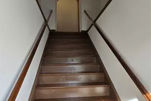 192 Hackensack Street E, East Rutherford, NJ 07073 - Photo 5