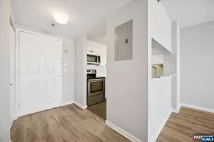 65 2nd Street 1006, Jersey City, NJ 07302 - Photo 13