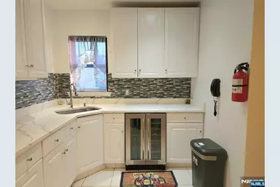 8915 Bergenwood Avenue 61 #61, North Bergen, NJ 07047 - Photo 5