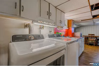 44 South Drive, Rochelle Park Township, NJ 07662 - Photo 17