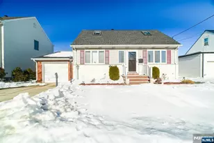 44 South Dr, Rochelle Park Township, NJ 07662 - Photo 1