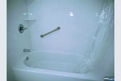 15 Cottage Street 19 3A #19 3A, Midland Park, NJ 07432 - Photo 9