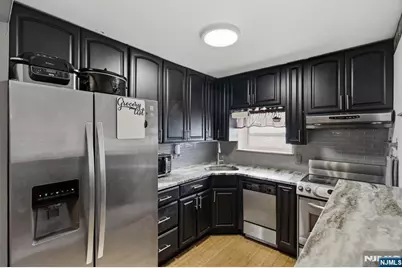 205 Bergen Turnpike 2G #2G, Ridgefield Park, NJ 07660 - Photo 5