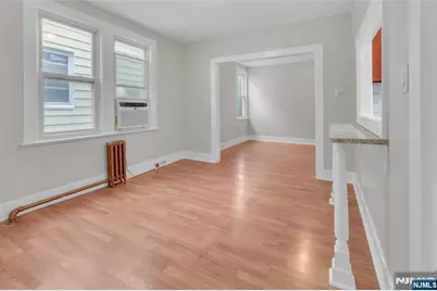 32 Dodd Street, East Orange, NJ 07017 - Photo 3