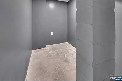 32 Dodd Street, East Orange, NJ 07017 - Photo 13