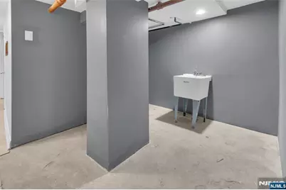 32 Dodd Street, East Orange, NJ 07017 - Photo 15