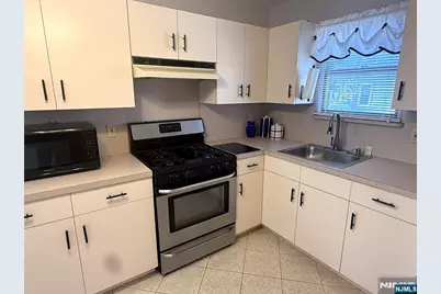 47 Harding Court 2 #2, Garfield, NJ 07026 - Photo 3