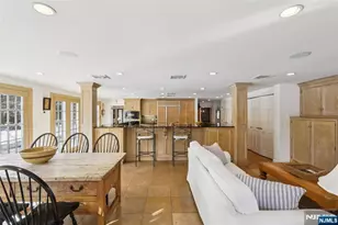 164 E Saddle River Rd, Saddle River, NJ 07458 - Photo 7