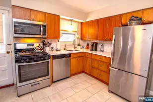 314 Valley Rd, Haworth, NJ 07641 - Photo 5