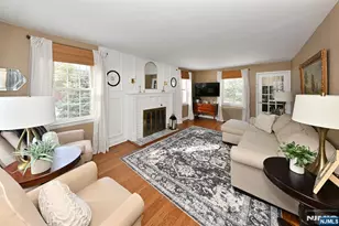 26 Large Ave, Hillsdale, NJ 07642 - Photo 5