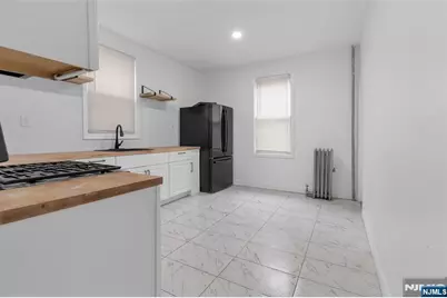 45 Seymour Avenue 1 #1, Newark, NJ 07108 - Photo 3