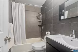 318 38th Street 407, Union City, NJ 07087 - Photo 9