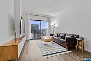 318 38th Street 407, Union City, NJ 07087 - Photo 11