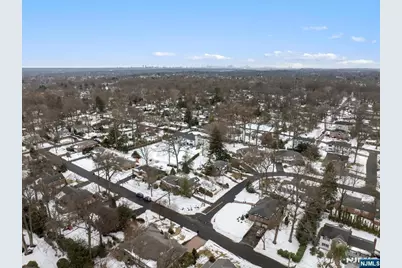 922 Wildwood Road, Oradell, NJ 07649 - Photo 35