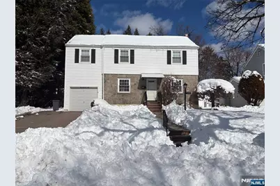 260 Kensington Road, River Edge, NJ 07661 - Photo 1