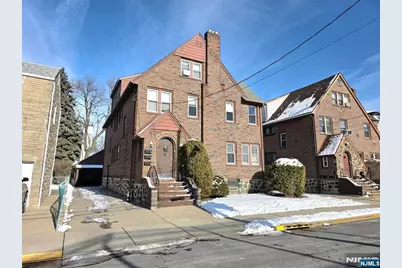 465 Oakdene Avenue 2Fl #2FL, Cliffside Park, NJ 07010 - Photo 9