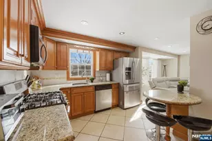 41 Woodland Rd, Bloomfield, NJ 07003 - Photo 7