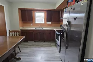 269 Delano Pl, Fairview, NJ 07022 - Photo 5