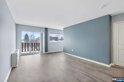 2180 Center Avenue 6E #6E, Fort Lee, NJ 07024 - Photo 3