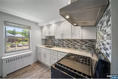 1244 Inwood B #B, Fort Lee, NJ 07024 - Photo 3