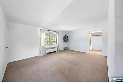 1244 Inwood B #B, Fort Lee, NJ 07024 - Photo 7